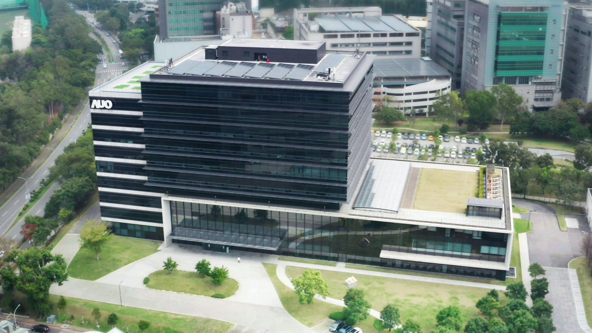 PA真人
GRC总部大楼通过 ISO 14068-1碳中和查证